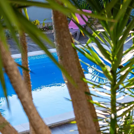 Apartments Sunshine With Pool Trogir Exterior photo